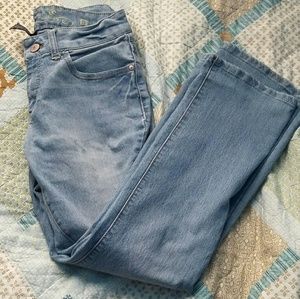 Faded Glory Worn Light Blue Jeans 8 Petite Bootcut